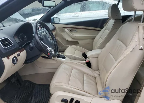 2012 Volkswagen Eos Lux z USA, uszkodzony, nr VIN WVWFW7AH3CV017100